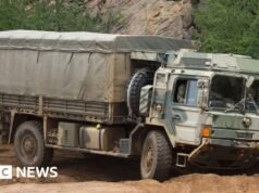 Tentara memperbaiki 6.000 truk pendukung yang mengalami masalah keselamatan