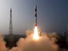 Universitas Teknik Rajasthan menyelenggarakan pameran luar angkasa yang menampilkan model wahana Mars