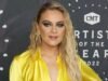 Pesan baru Kelsea Ballerini membangkitkan rasa ingin tahu yang terpendam