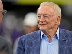 Jones dari Cowboys mengklarifikasi klaim tentang potensi perdagangan Williams-Parsons